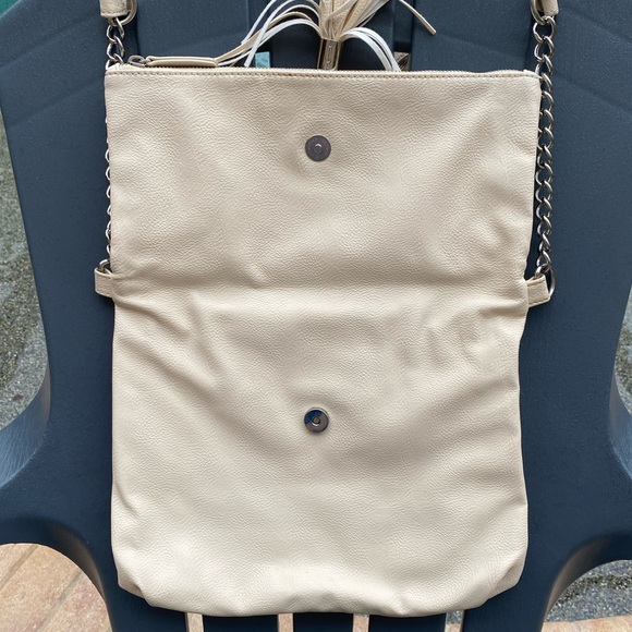 Nine West Off White Fold Over Crossbody Bag - Picture 4 of 9